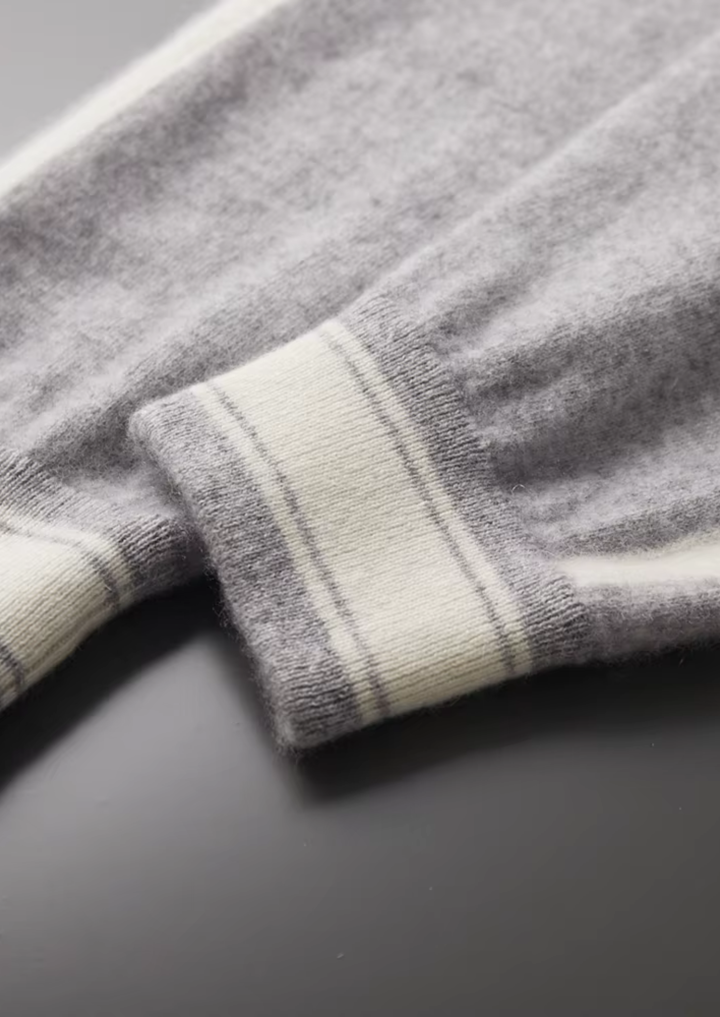 EA | CASHMERE ESSENTIAL SET