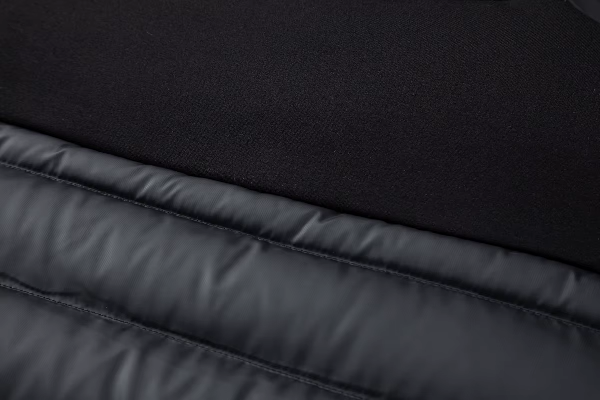 EA | Milano Hybrid Jacket