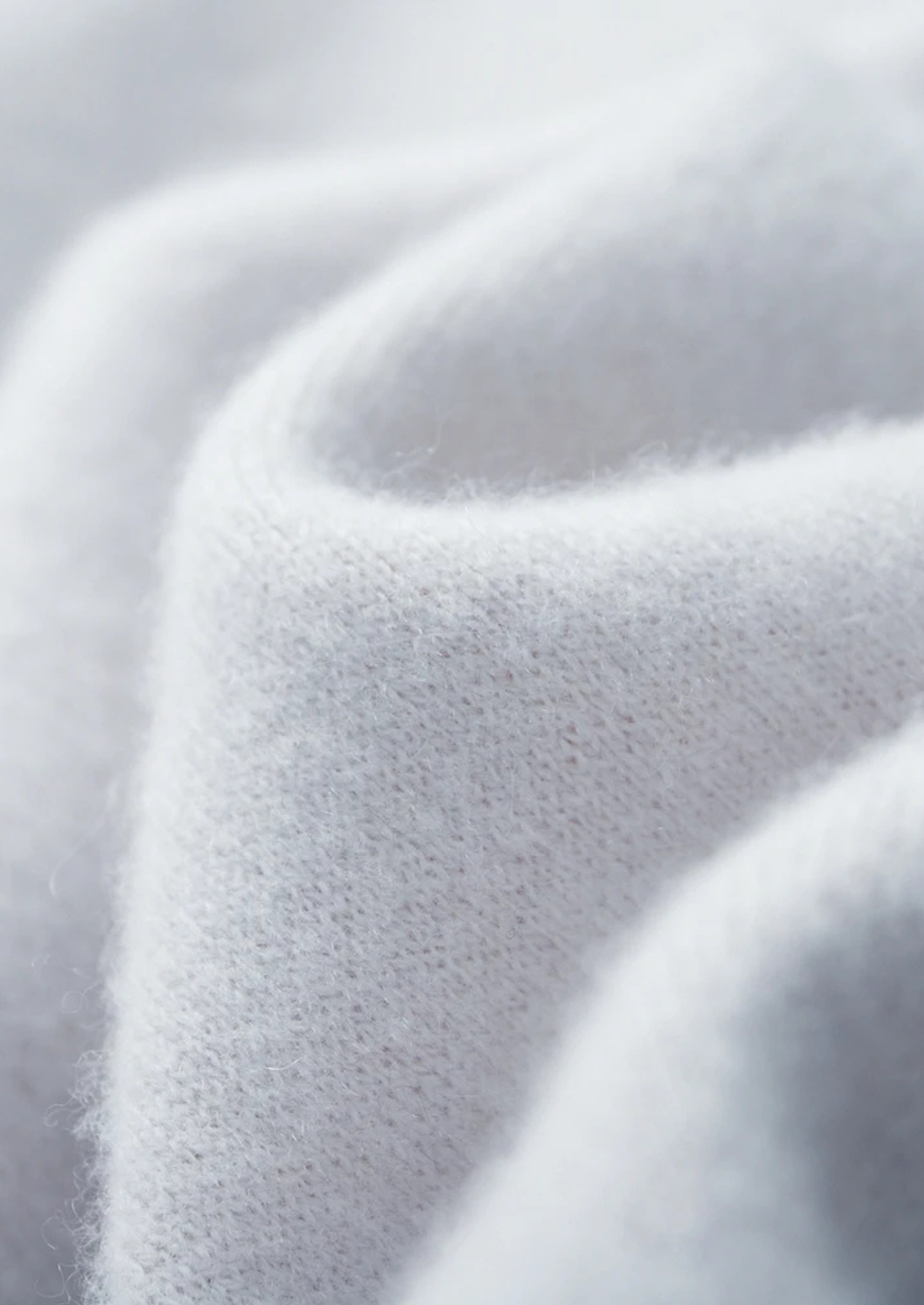 EA | CASHMERE HOODIE MET RITS (TWEE KLEUREN)