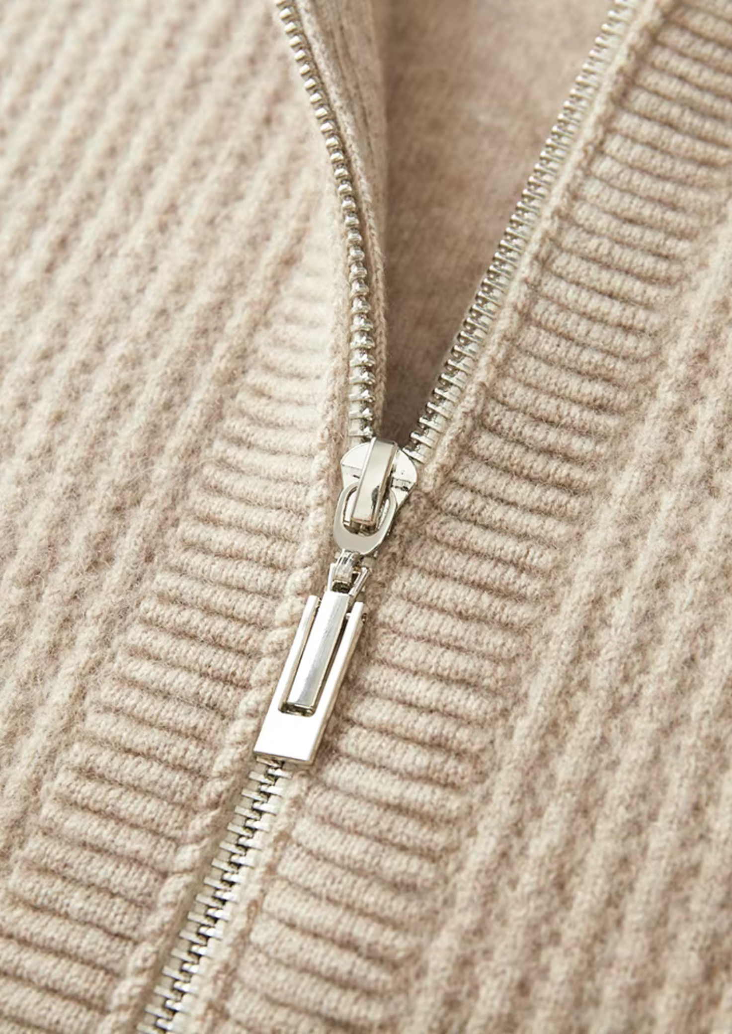 EA | EXTRA-FIJNE WOL RIB ZIP HOODIE