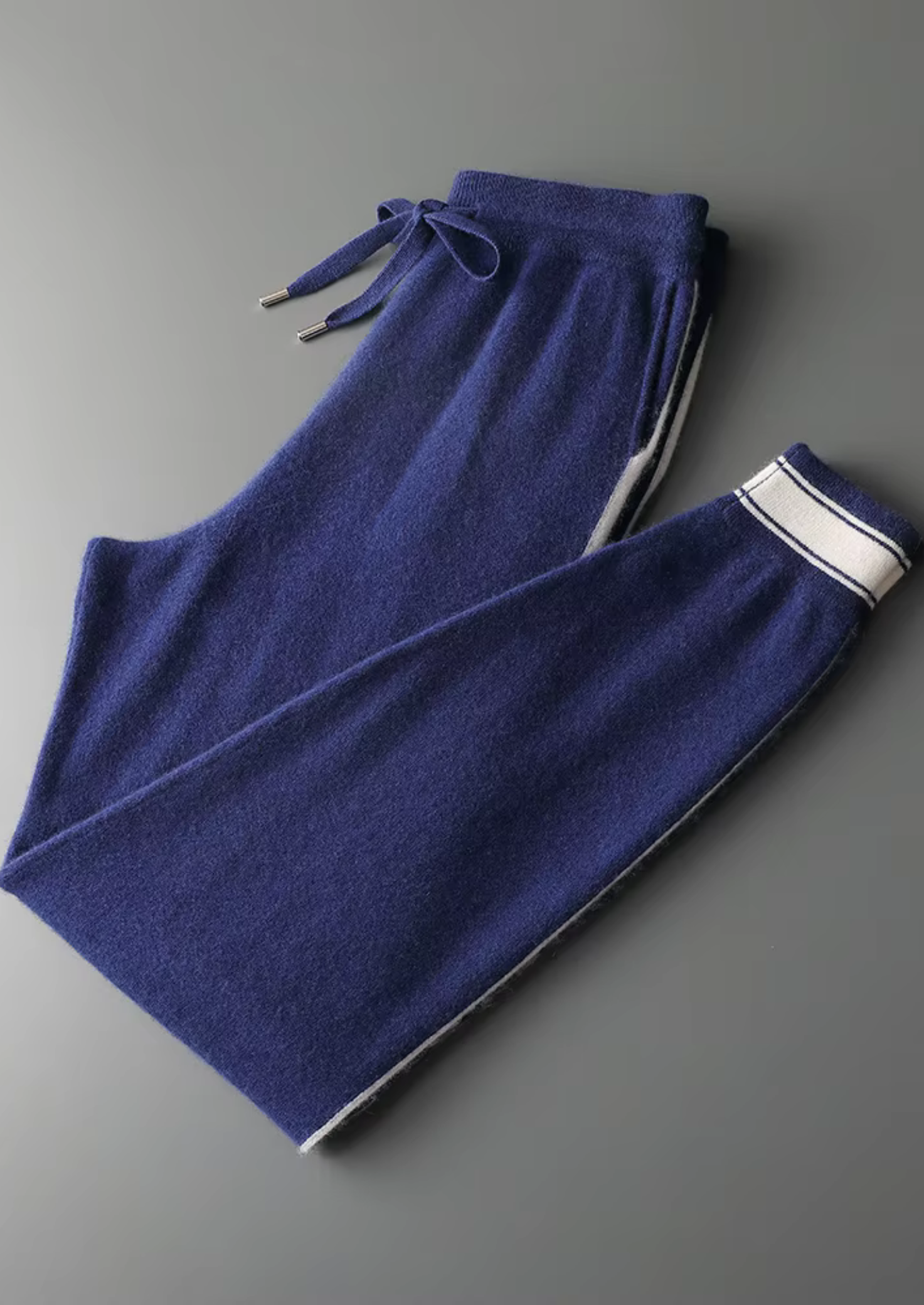 EA | CASHMERE ESSENTIAL SET