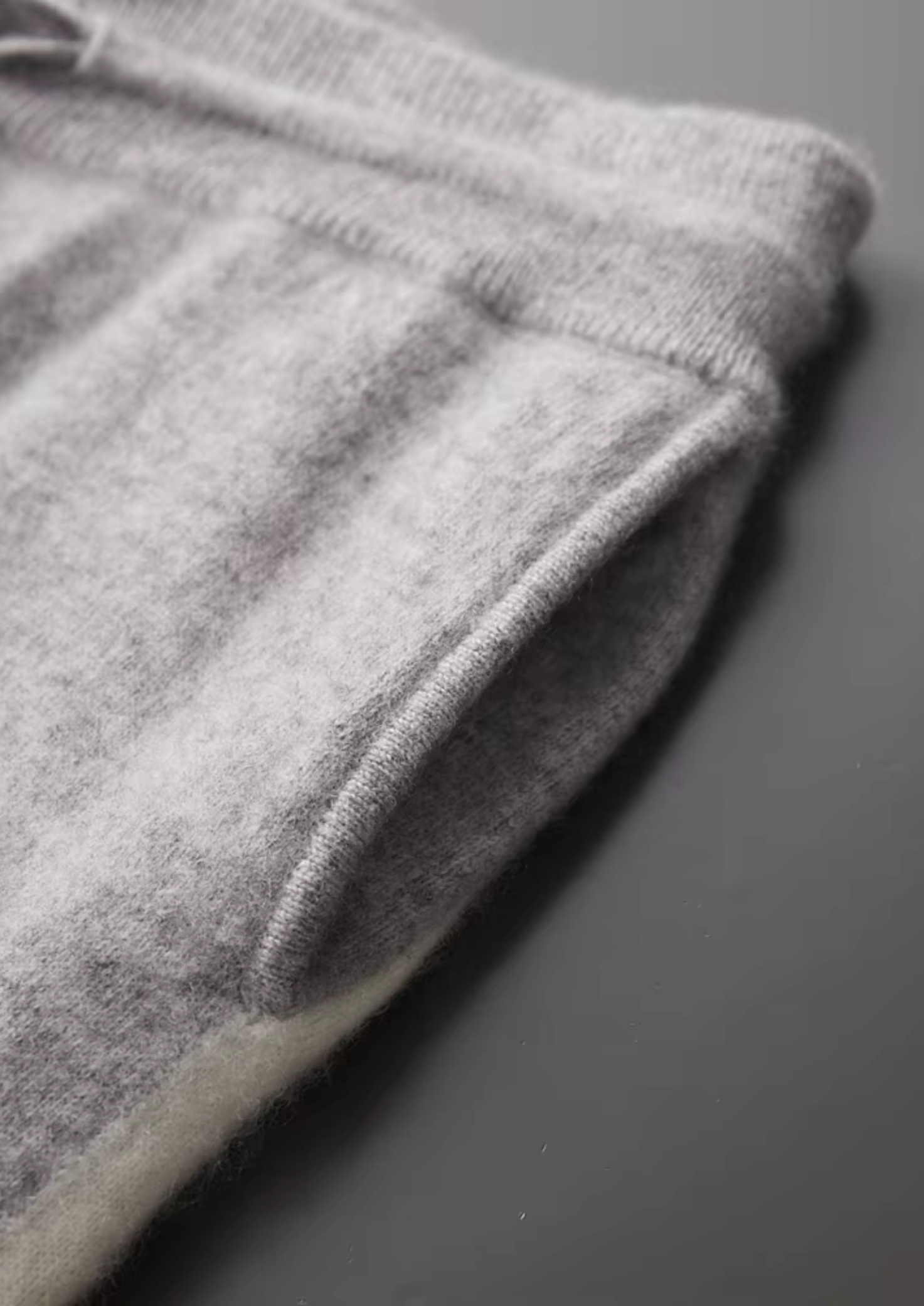 EA | CASHMERE ESSENTIAL SET